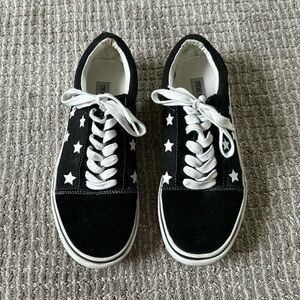 Steve Madden Emil Black Star Platform Sneakers